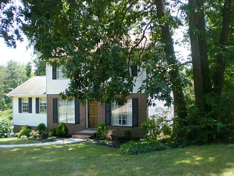 560 Ramsdale Drive, Roswell, GA 30075 — most recent listing photo