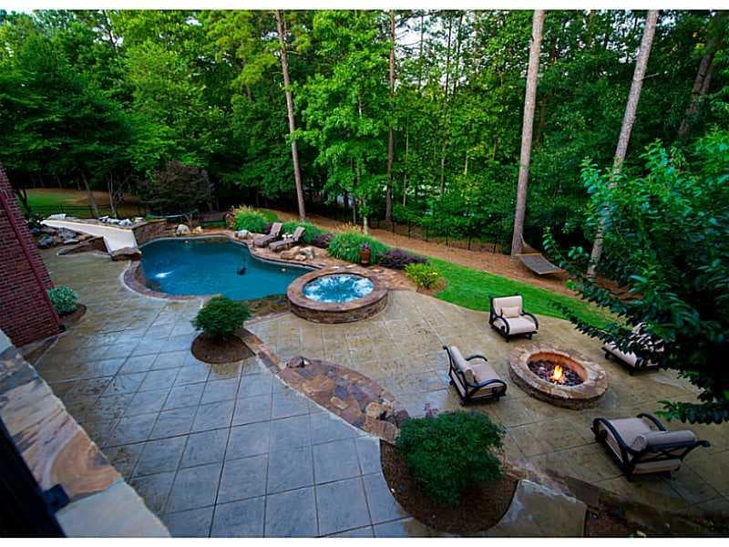 2250 Blackheath Trace, Alpharetta, GA 30005 — most recent listing photo