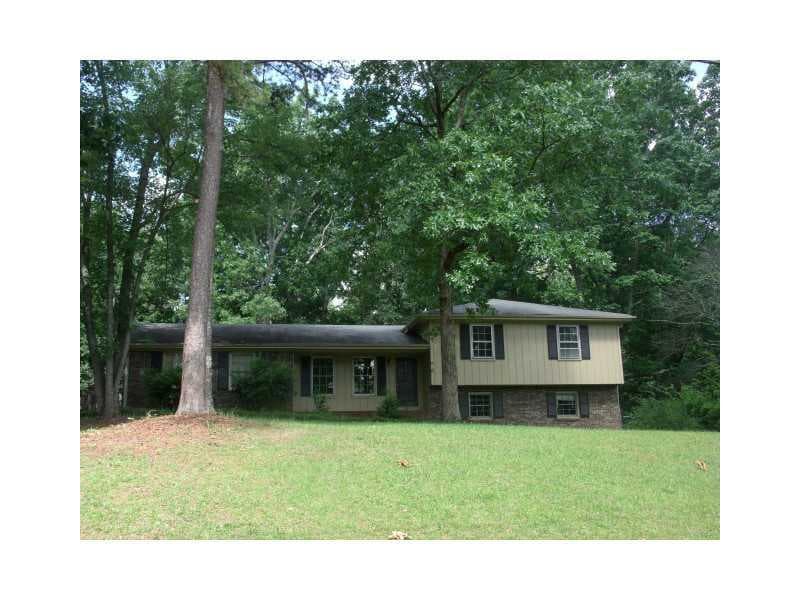 4 bedroom, 1,402 sq ft single family residence sold at 3808 Mill Glen Drive, Douglasville, GA 30135