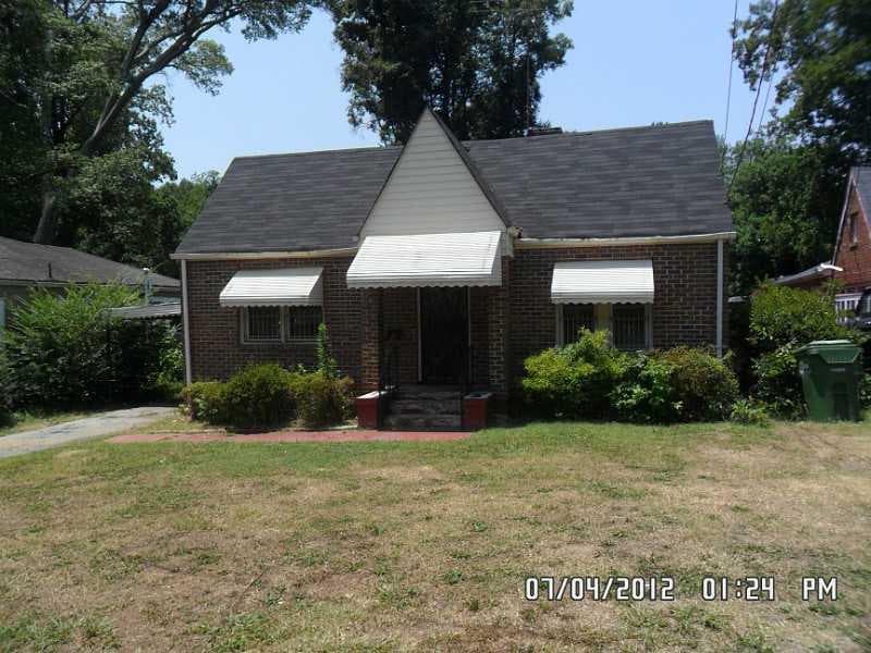 3 bedroom, 1,650 sq ft single family residence sold at 6 Burbank Drive, Atlanta, GA 30314