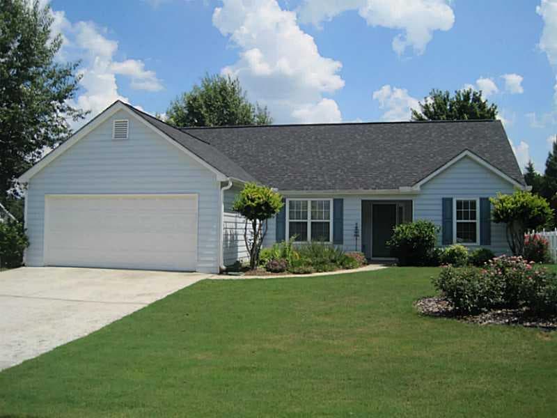 5862 Riverside Walk Drive, Sugar Hill, GA 30518 — most recent listing photo