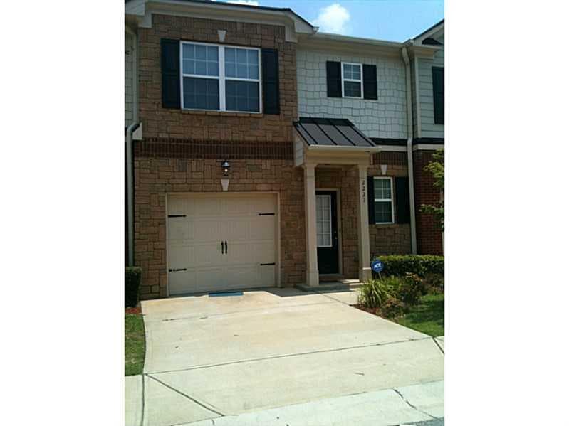 3 bedroom townhouse sold at 2221 FERENTZ Trace 2221, Norcross, GA 30071