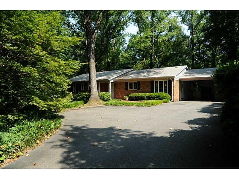 3 bedroom, 1,949 sq ft single family residence sold at 530 Timber Valley Road, Atlanta, GA 30342