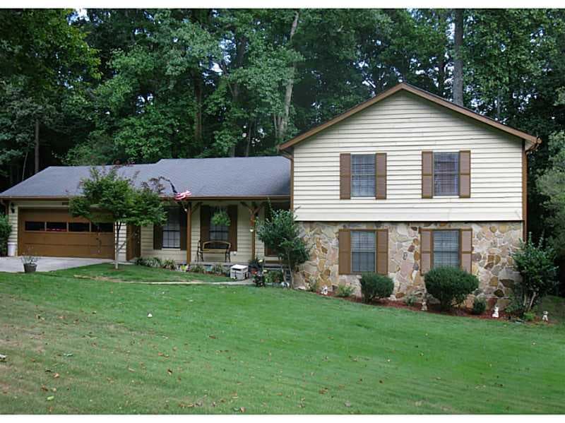 900 WOODMONT Drive, Marietta, GA 30062 — most recent listing photo