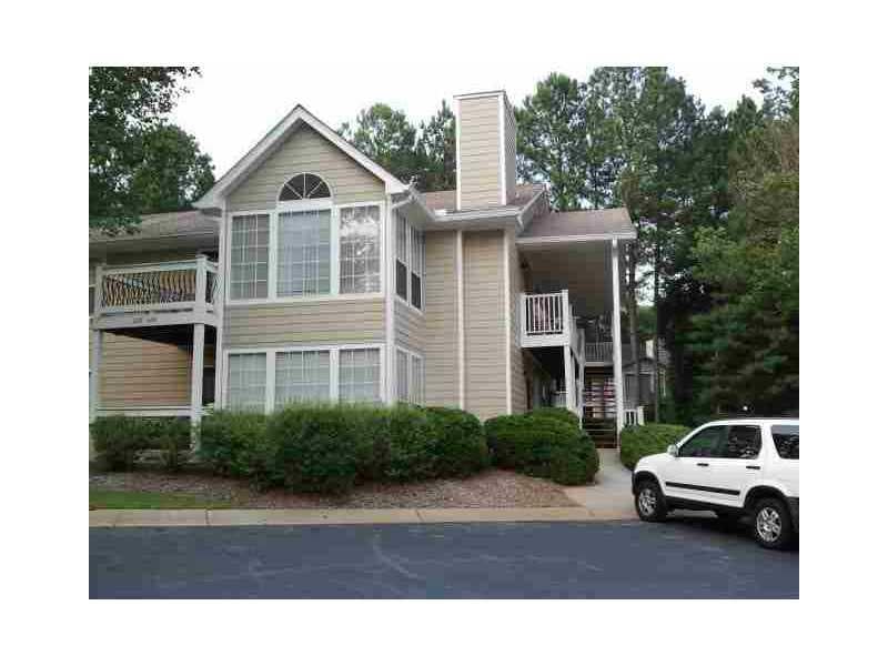 607 Berkeley Woods Drive 607, Duluth, GA 30096 — most recent listing photo