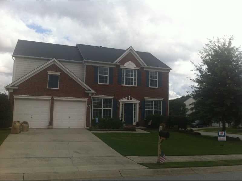 4 bedroom, 2,509 sq ft single family residence sold at 8210 Norwich Place, Suwanee, GA 30024