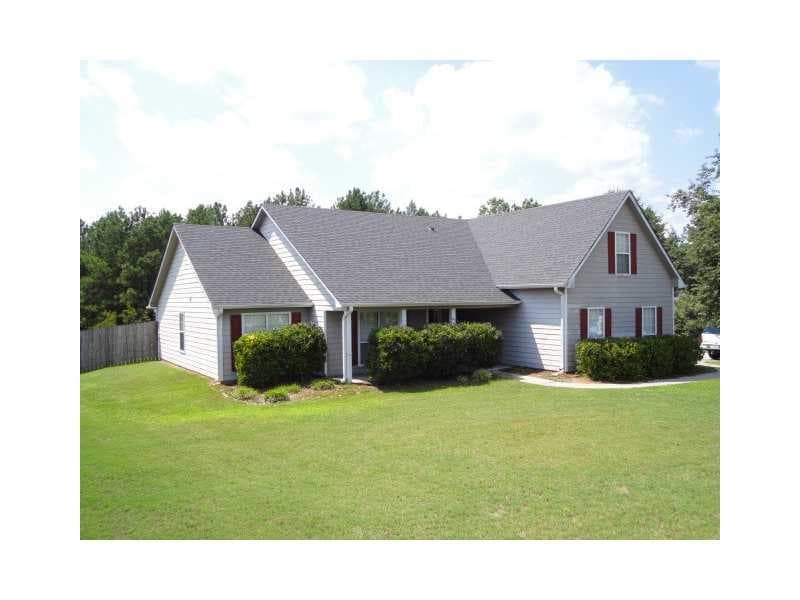 4 bedroom, 1,896 sq ft single family residence sold at 1543 Armende Circle, Dacula, GA 30019