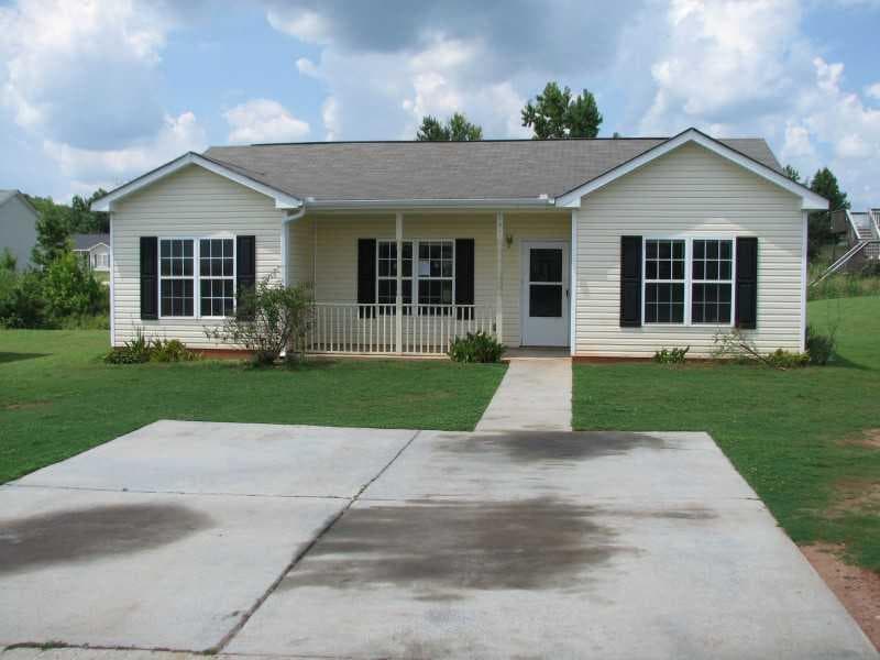 3 bedroom, 1,242 sq ft single family residence sold at 507 Dove Way, Social Circle, GA 30025