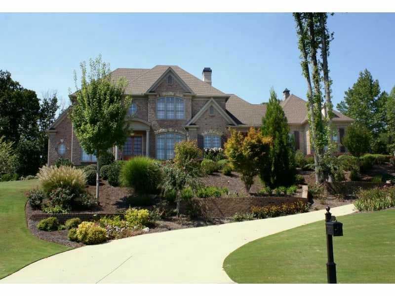 5 bedroom single family residence sold at 5192 Legends Drive, Braselton, GA 30517