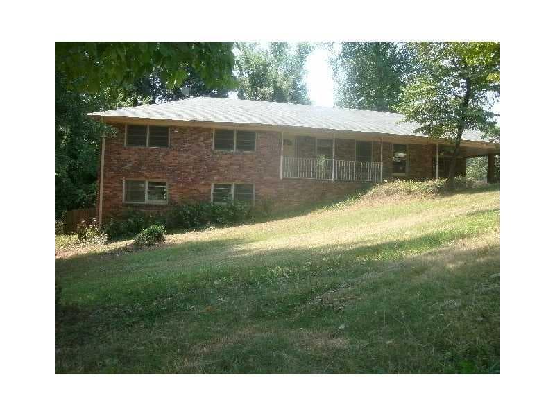 3 bedroom, 1,518 sq ft single family residence sold at 334 MARK Avenue, Marietta, GA 30066