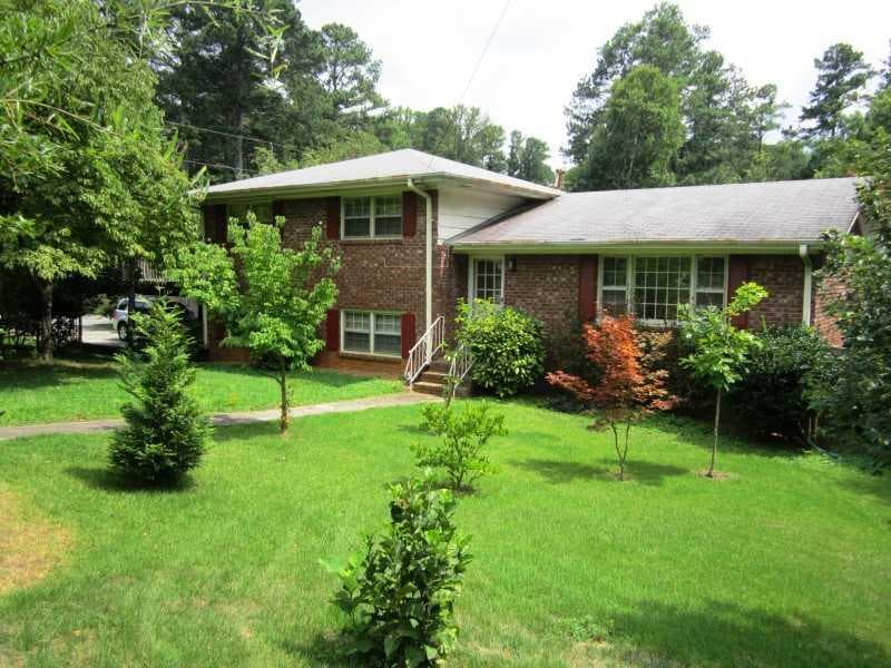 2740 Gettysburg Lane, Marietta, GA 30067 — most recent listing photo