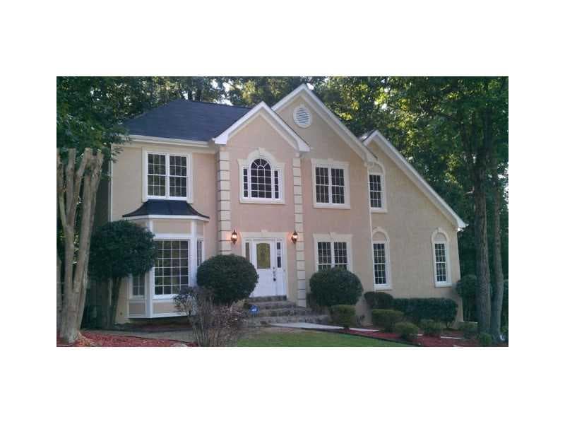 4 bedroom, 2,666 sq ft single family residence sold at 815 Forest Overlook Drive, Atlanta, GA 30331