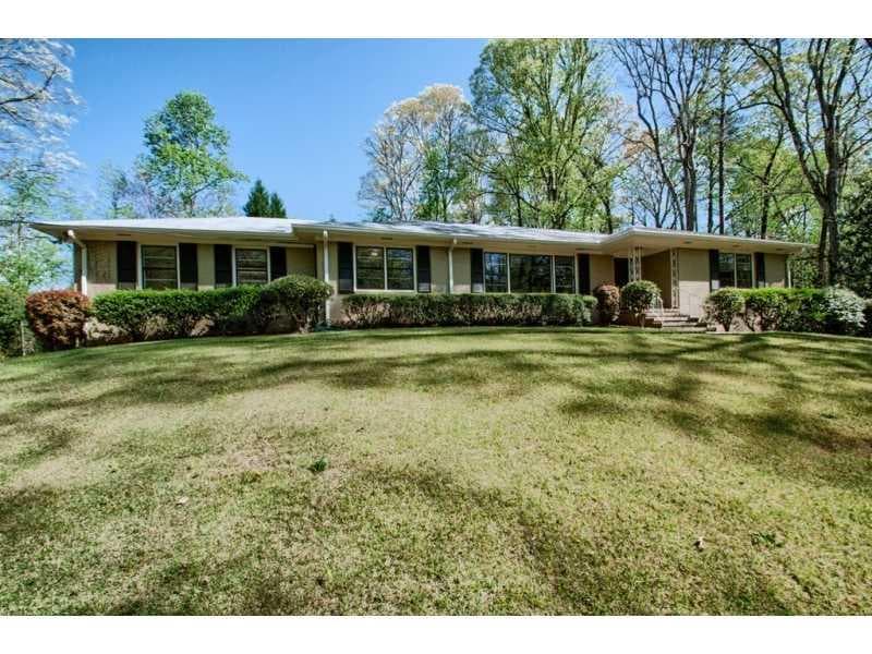 3 bedroom, 1,920 sq ft single family residence sold at 1195 East Beechwood Drive, Atlanta, GA 30327