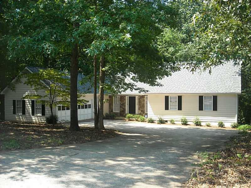 1930 Fernwood Drive, Lawrenceville, GA 30043 — most recent listing photo