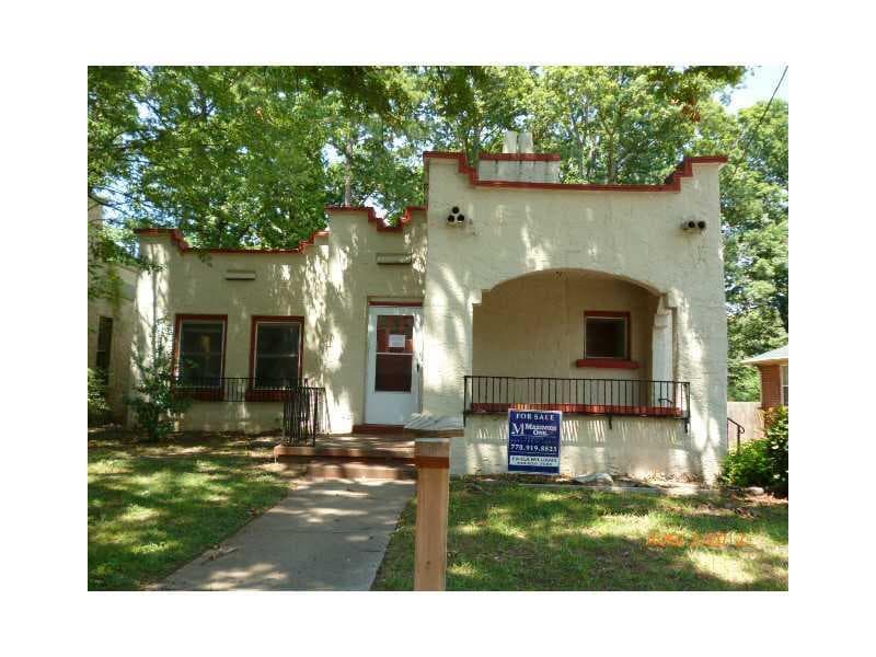 1427 Elizabeth Lane, East Point, GA 30344 — most recent listing photo