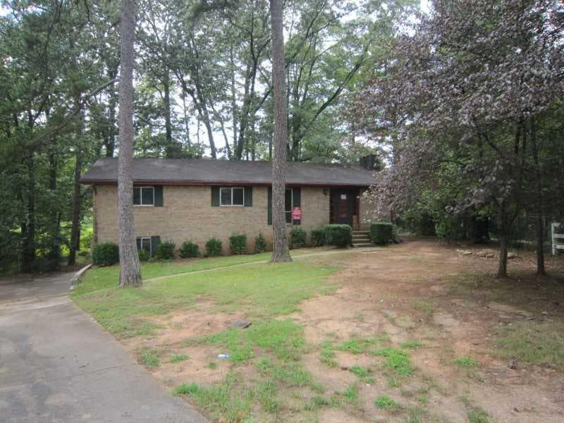 390 Pine L Drive, Buford, GA 30518 — most recent listing photo