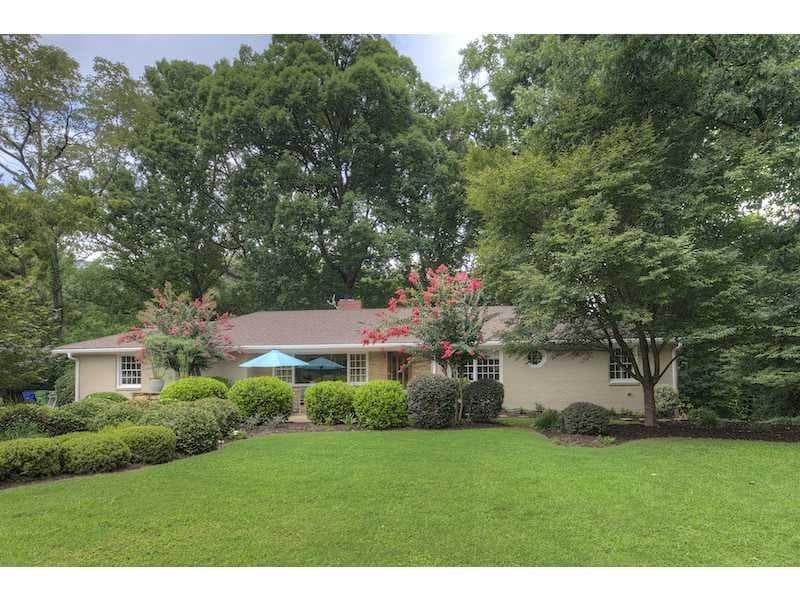 4 bedroom single family residence sold at 1594 Doncaster Drive, Atlanta, GA 30309