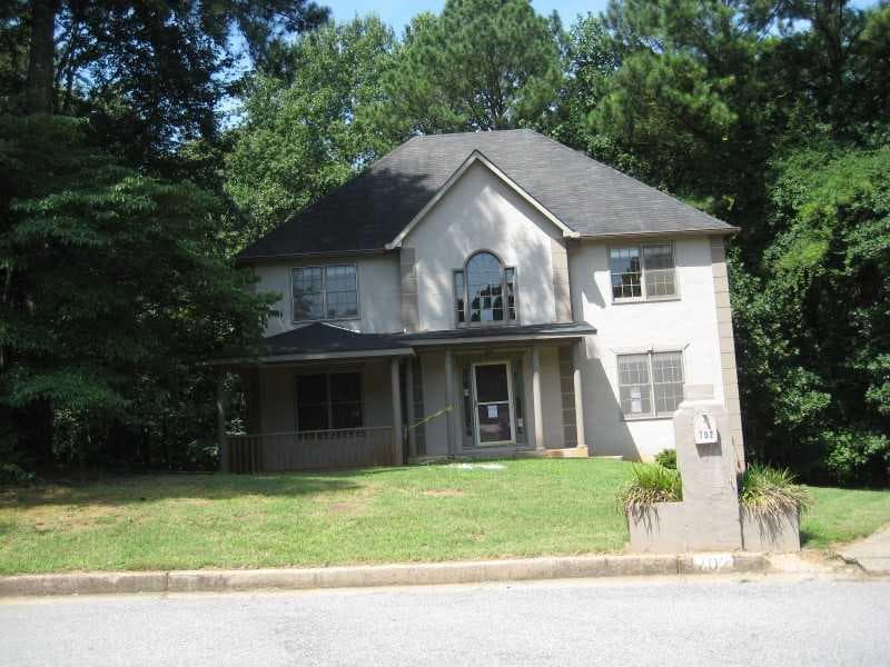 702 Bedrock Run, Lawrenceville, GA 30043 — most recent listing photo