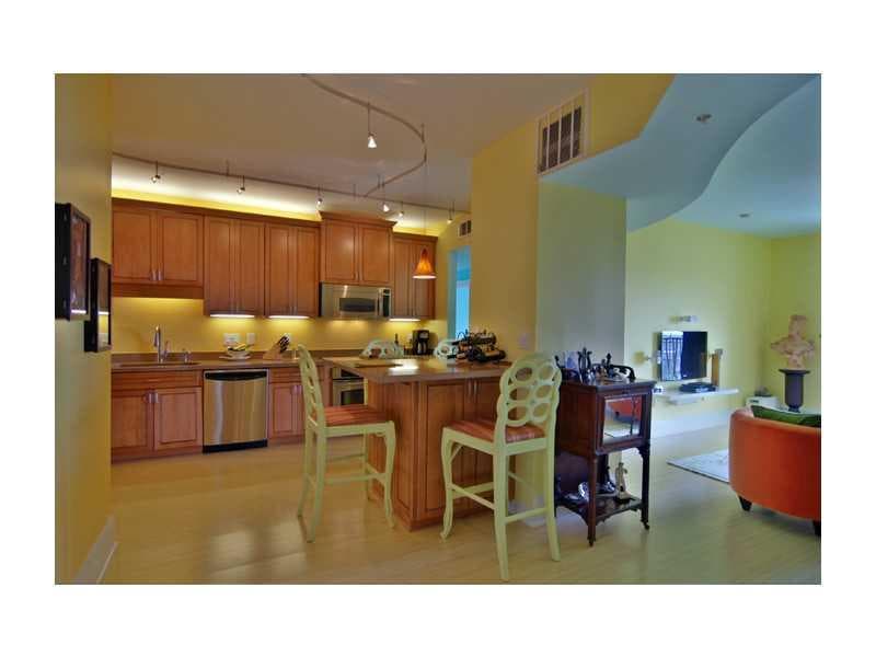 2 bedroom, 1,322 sq ft condominium sold at 199 14th Street 2802, Atlanta, GA 30309
