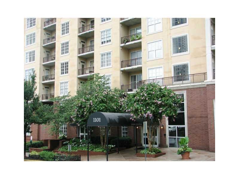 1 bedroom, 764 sq ft condominium sold at 1101 Juniper Street 820, Atlanta, GA 30309