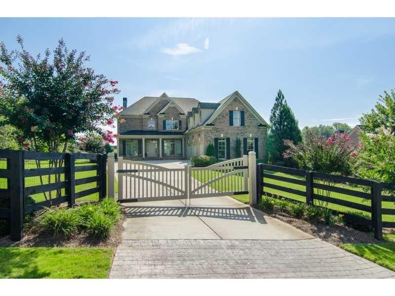 6 bedroom, 5,068 sq ft single family residence sold at 15750 Canterbury Chase, Milton, GA 30004