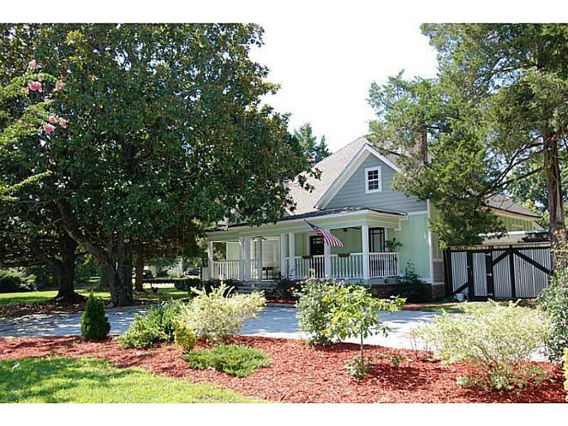 3 bedroom single family residence sold at 1556 Rockmart Road, Villa Rica, GA 30180