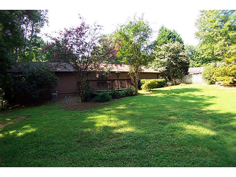 3 bedroom, 1,674 sq ft single family residence sold at 2265 Brandon Court, Marietta, GA 30066