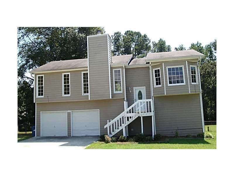 4 bedroom, 1,916 sq ft single family residence sold at 2001 Jockey Court, Lawrenceville, GA 30043