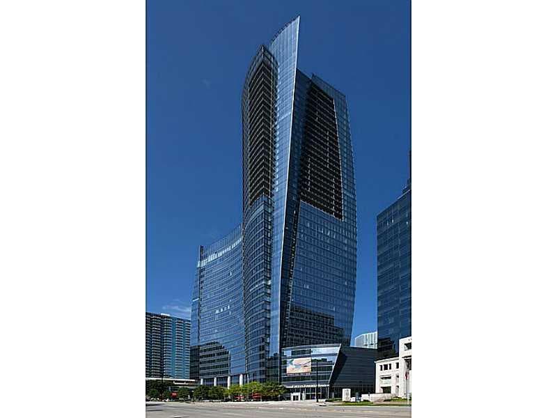 2 bedroom, 1,662 sq ft condominium sold at 3344 Peachtree Road 3303, Atlanta, GA 30326