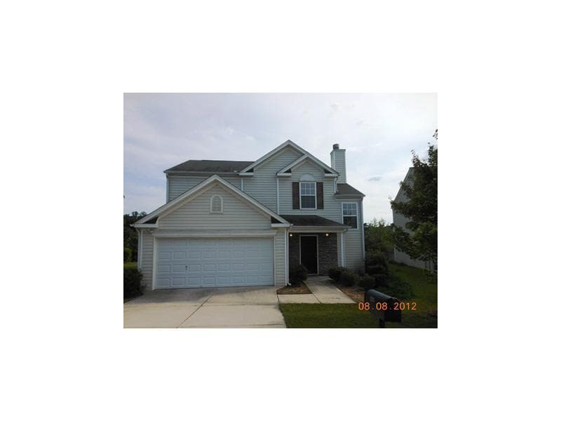 3 bedroom, 2,156 sq ft single family residence sold at 1215 Matt Moore Court, Lithia Springs, GA 30122