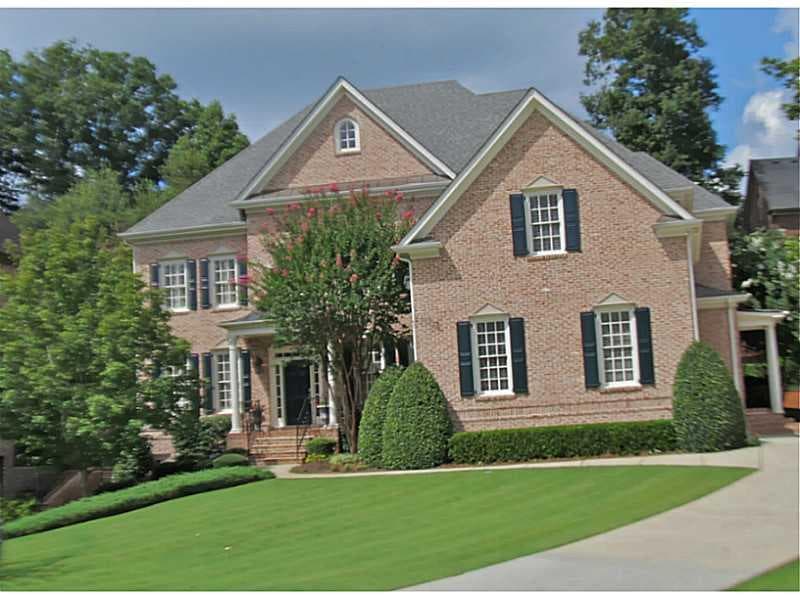 6 bedroom, 4,601 sq ft single family residence sold at 1654 Brookhaven Close, Atlanta, GA 30319