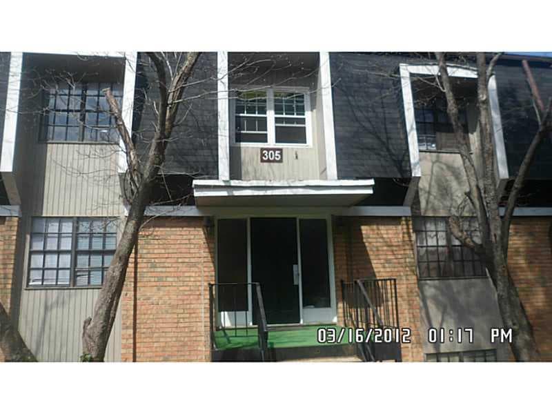 305 Winding River E, Sandy Springs, GA 30350 — most recent listing photo