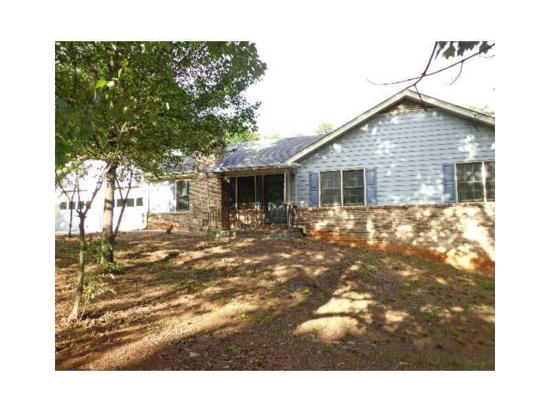 3 bedroom, 1,924 sq ft single family residence sold at 2362 Westridge Drive, Snellville, GA 30078