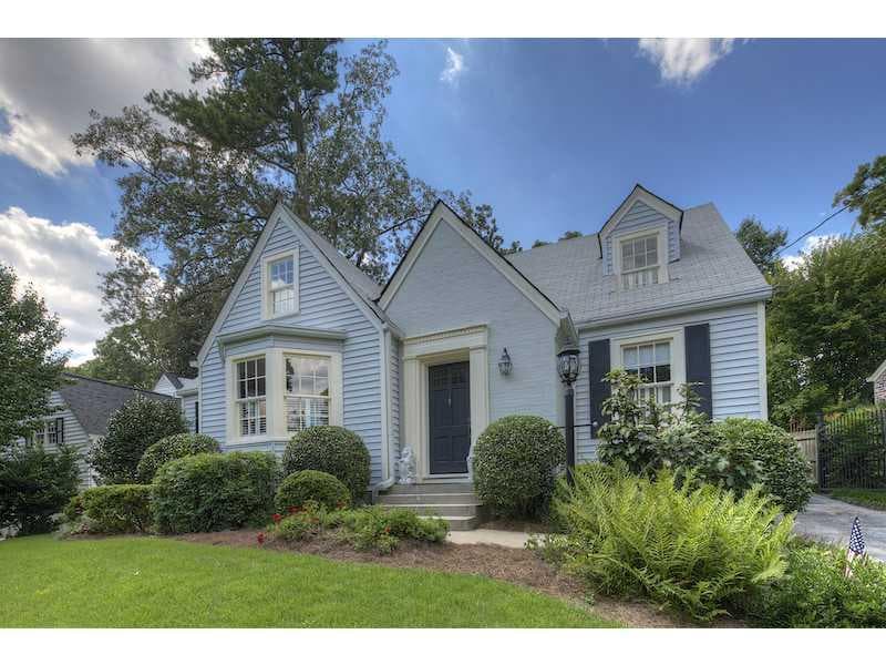 3 bedroom, 2,335 sq ft single family residence sold at 2774 Atwood Road, Atlanta, GA 30305