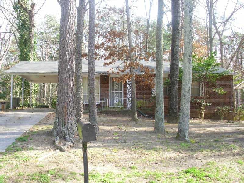 3 bedroom, 1,118 sq ft single family residence sold at 703 Indigo Lane, Atlanta, GA 30318