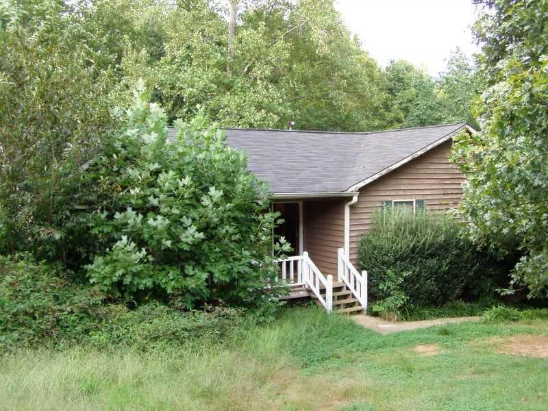 3 bedroom, 1,420 sq ft single family residence sold at 742 Brooks Street, Dallas, GA 30157
