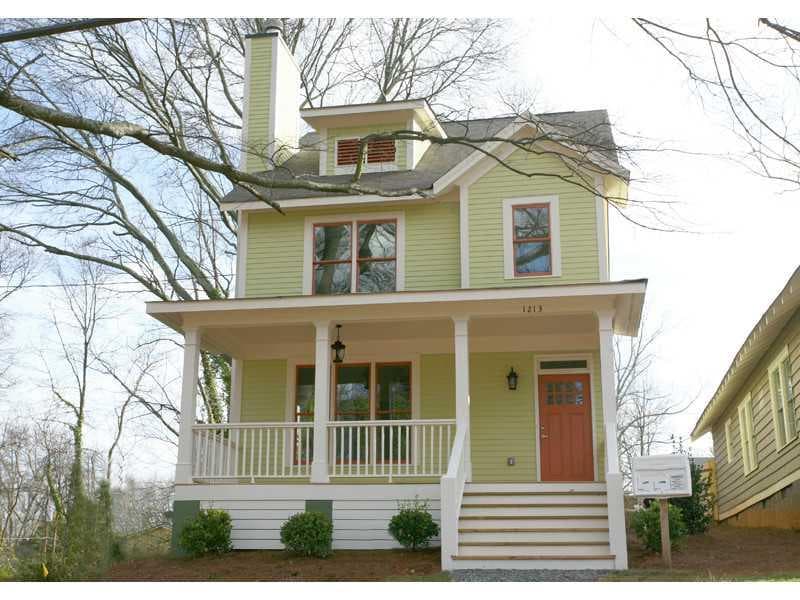 3 bedroom, 1,435 sq ft single family residence sold at 1213 Colmer Avenue, Atlanta, GA 30317
