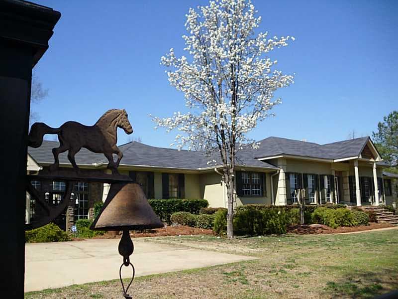 113 Jason Lane, Cumming, GA 30040 — most recent listing photo