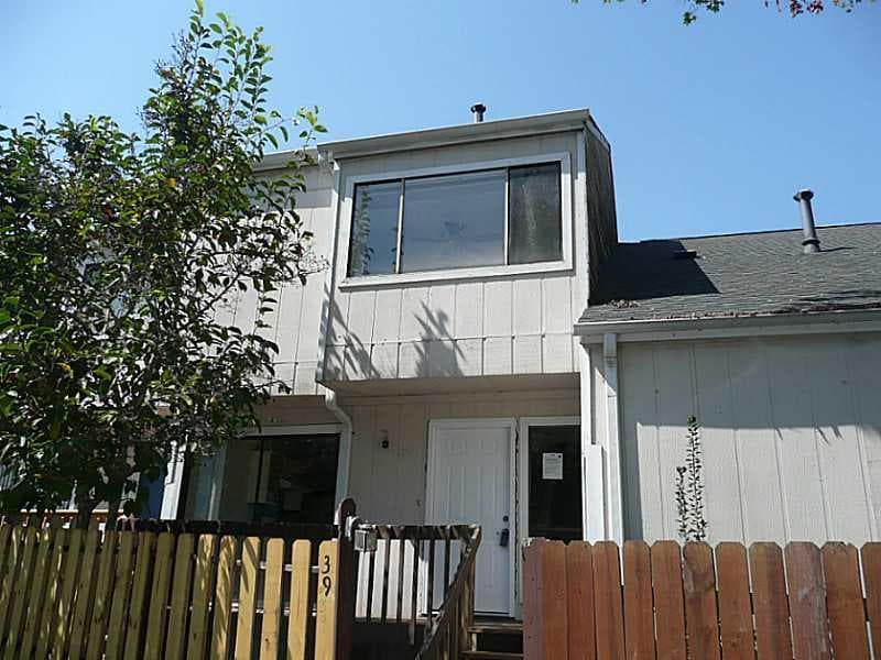 39 Sandalwood Circle 39, Lawrenceville, GA 30046 — most recent listing photo