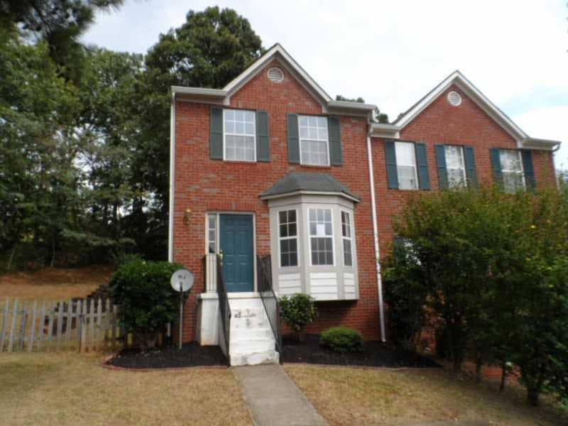 2 bedroom, 1,132 sq ft townhouse sold at 143 Lake Stone Court 143, Marietta, GA 30066