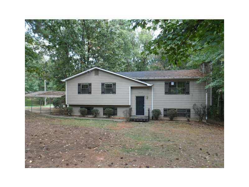 1915 Suwanee Valley Road, Lawrenceville, GA 30043 — most recent listing photo