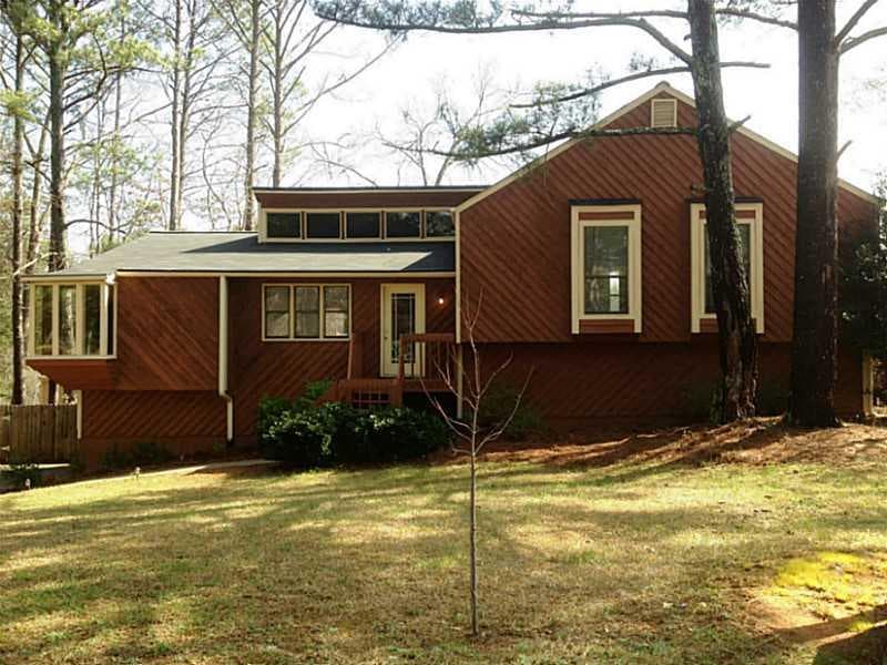 4 bedroom, 2,312 sq ft single family residence sold at 3452 Chastain Court, Marietta, GA 30066