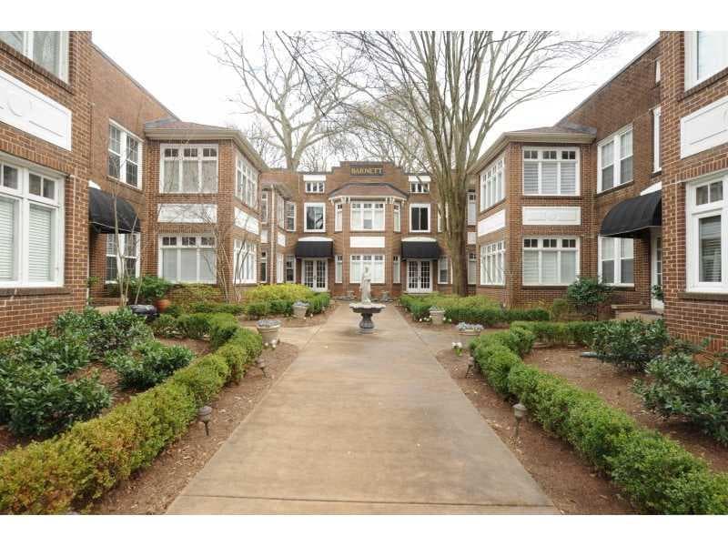 2 bedroom, 1,154 sq ft condominium sold at 737 Barnett Street A-1, Atlanta, GA 30306