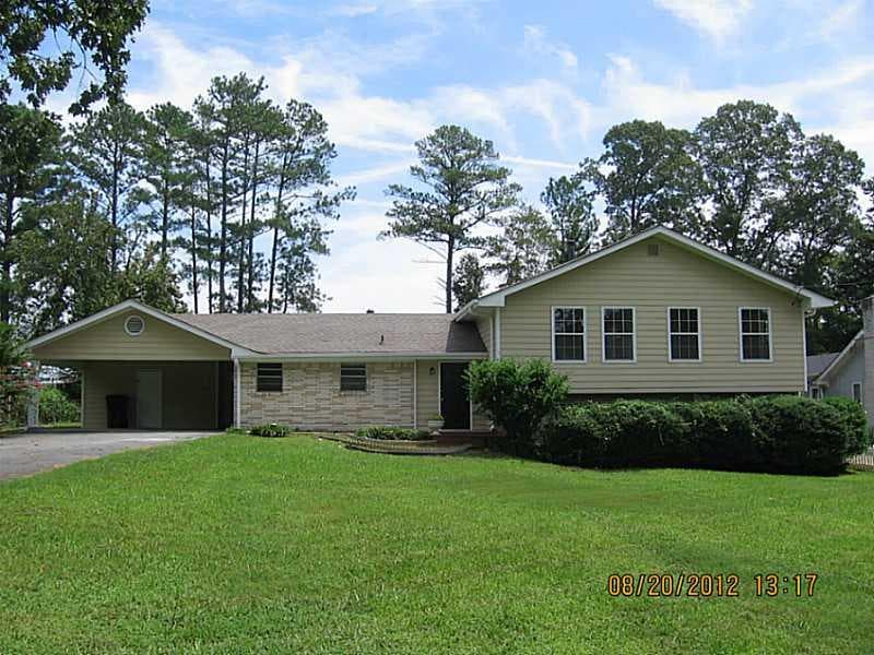 4 bedroom, 2,290 sq ft single family residence sold at 3972 Maybreeze Road, Marietta, GA 30066