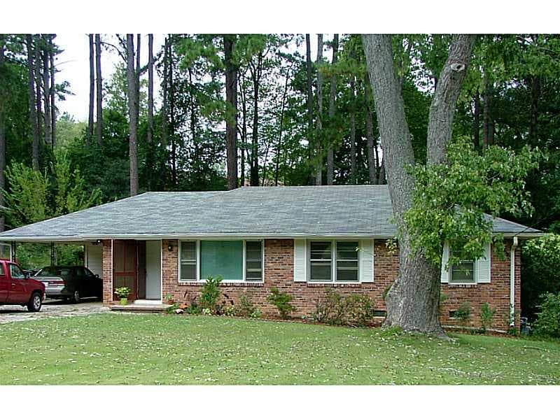 3 bedroom single family residence sold at 2596 Mural Drive, Chamblee, GA 30341