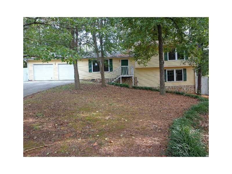 5016 Chartley Circle, Lilburn, GA 30047 — most recent listing photo