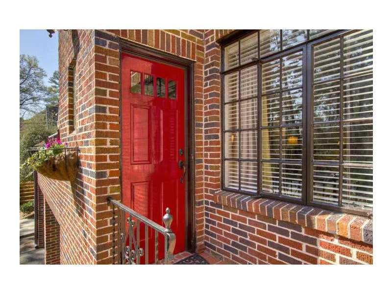 4 bedroom single family residence sold at 2864 Alpine Road, Atlanta, GA 30305