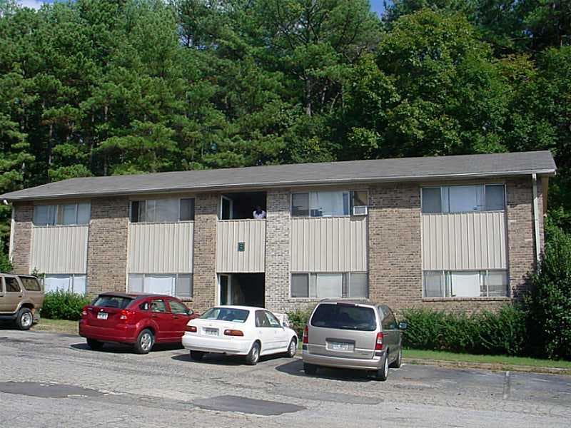 8 bedroom quadruplex sold at 681 Waverly Place, Clarkston, GA 30021