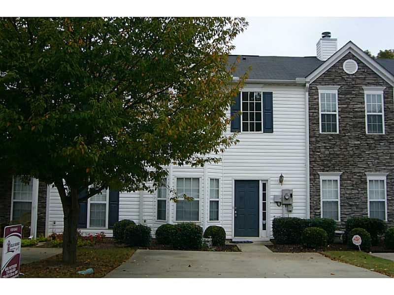 2 bedroom, 1,164 sq ft townhouse sold at 4820 Timberhills Drive 0, Oakwood, GA 30566