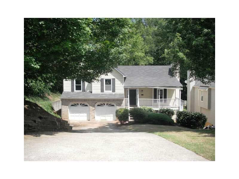 4 bedroom, 1,271 sq ft single family residence sold at 1500 Chapel Hill Lane, Marietta, GA 30008